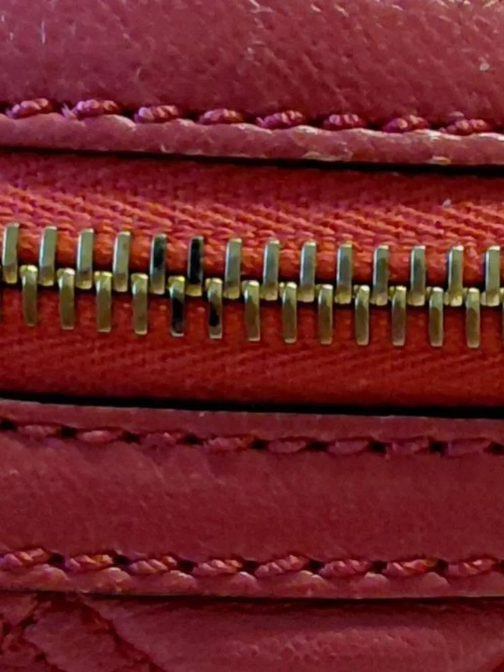 Marc Jacobs features quilted
